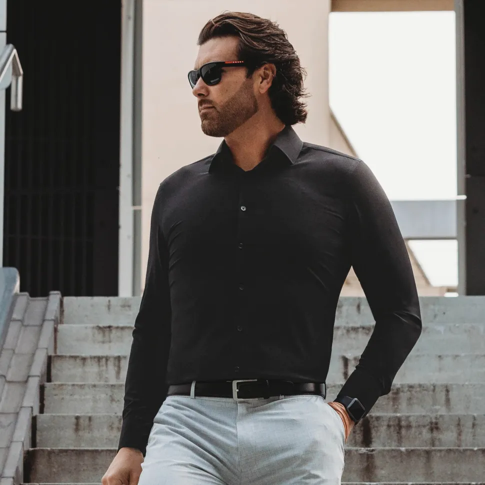 State and Liberty "The Von" Solid Black